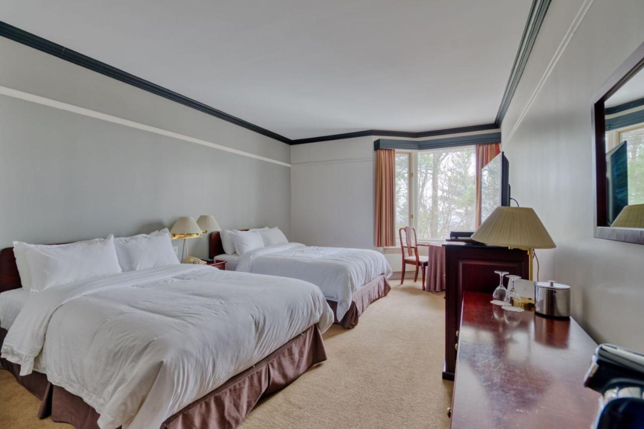 Auberge De La Montagne Coupee Saint Jean De Matha Экстерьер фото